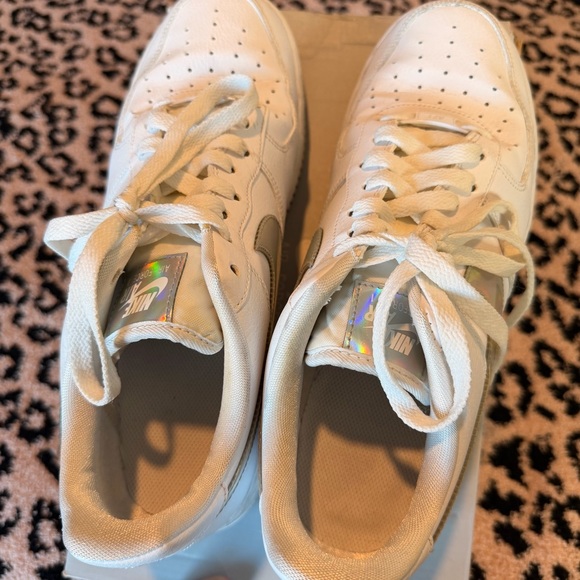 Women’s Air Force 1 ‘07 ESS - Picture 6 of 7